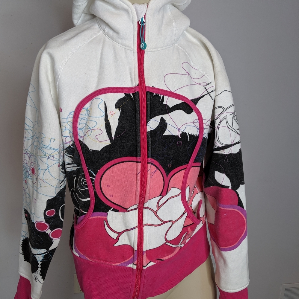 LULULEMON - scuba hoodie sweater